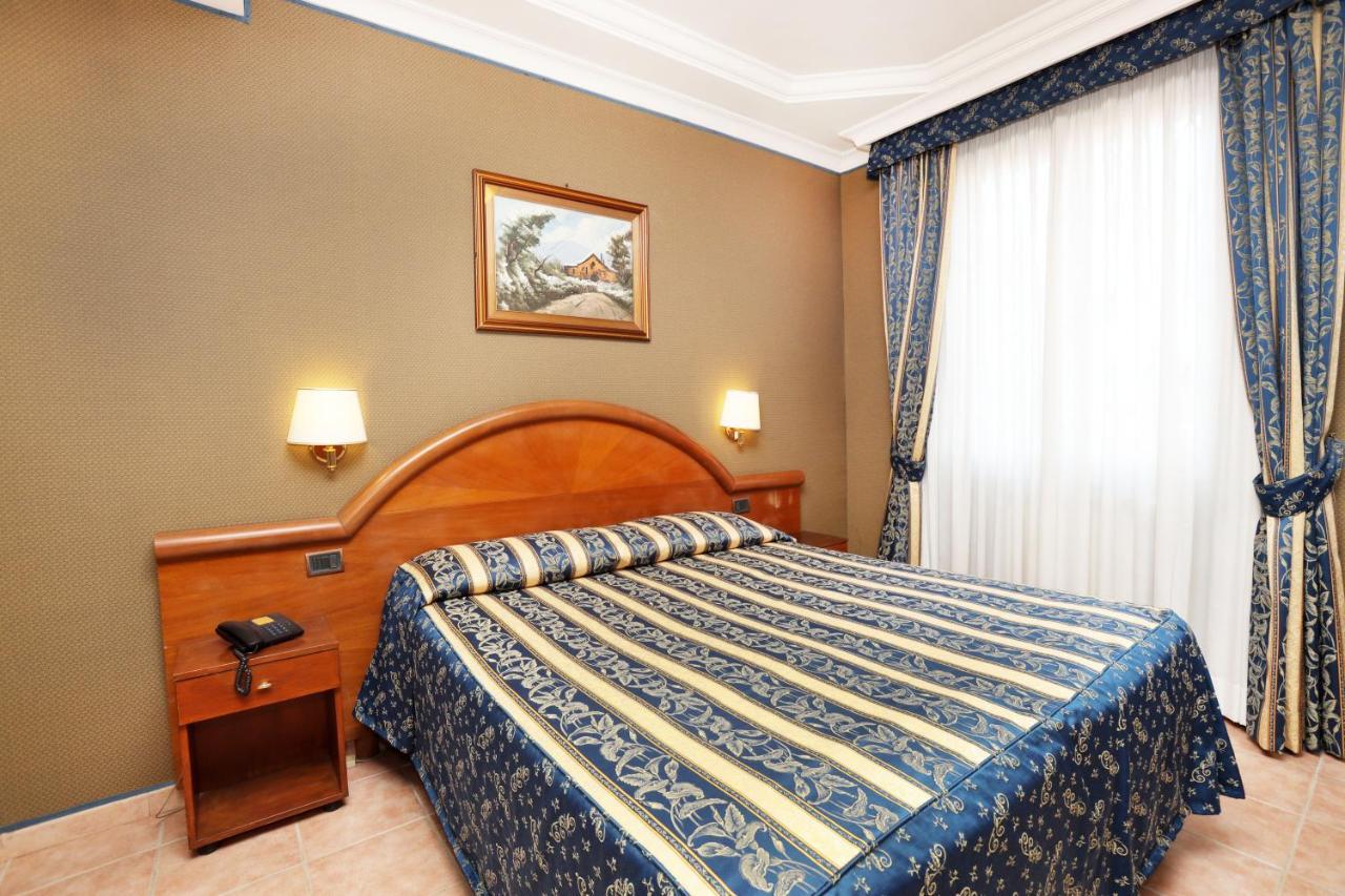 Hotel Rimini Esterno foto