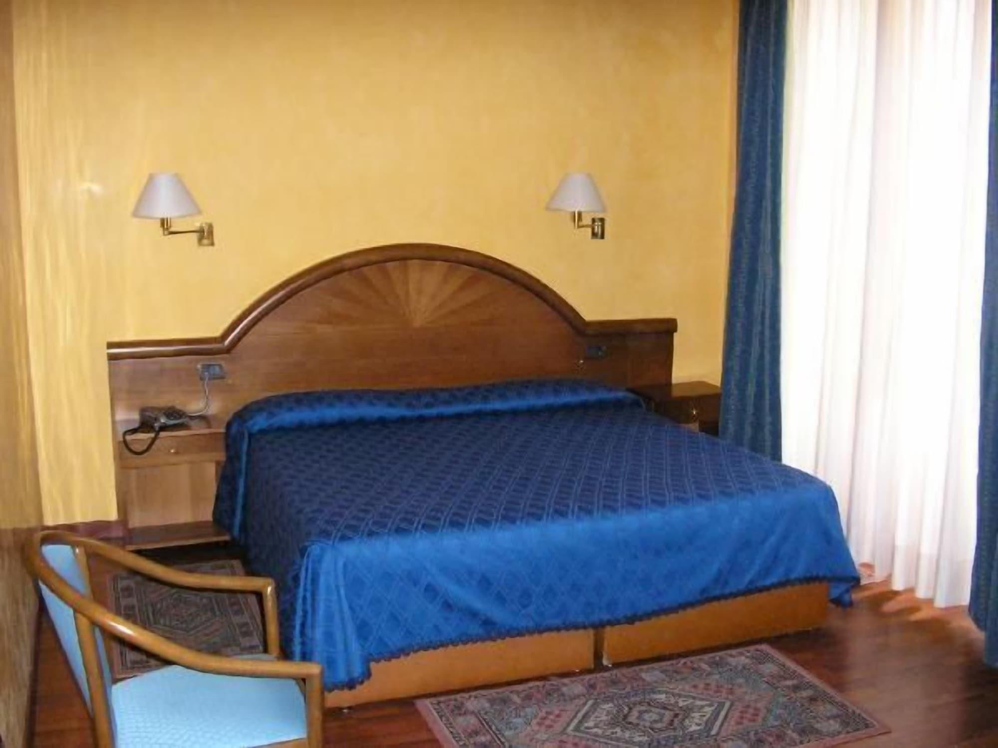Hotel Rimini Esterno foto