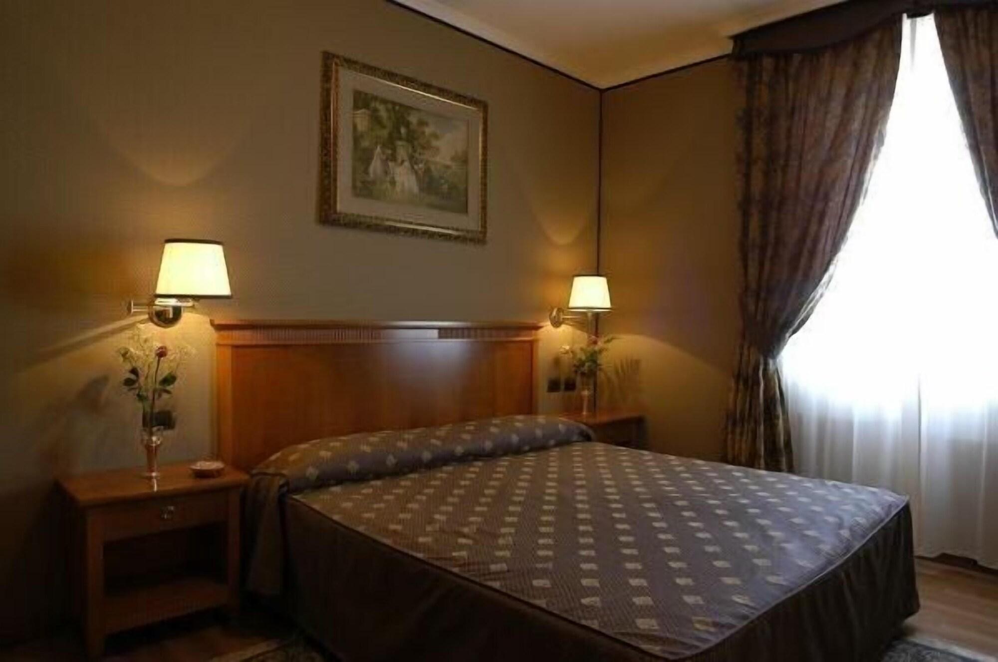 Hotel Rimini Esterno foto