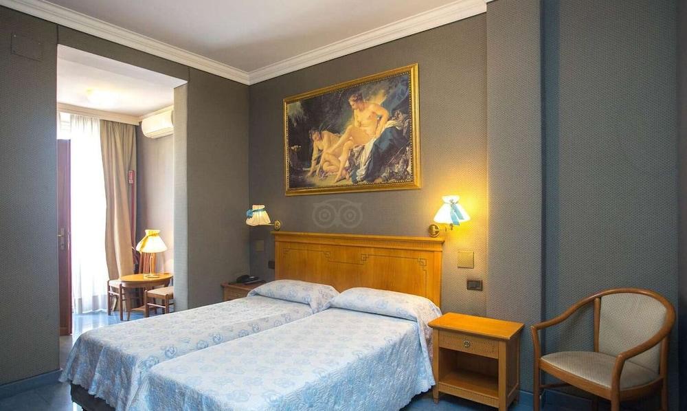Hotel Rimini Esterno foto