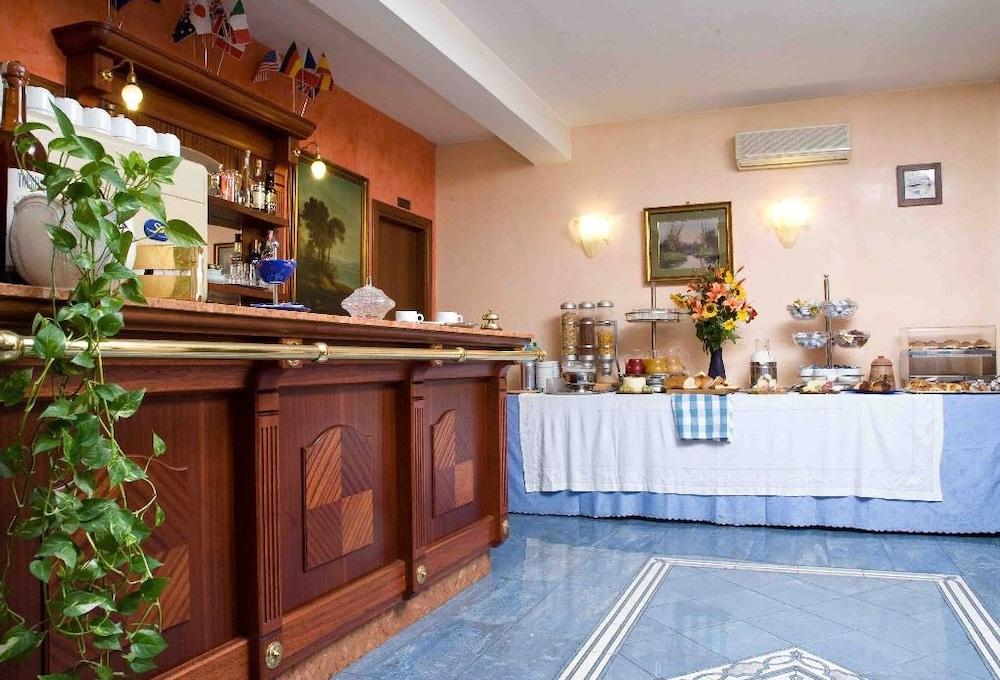 Hotel Rimini Esterno foto