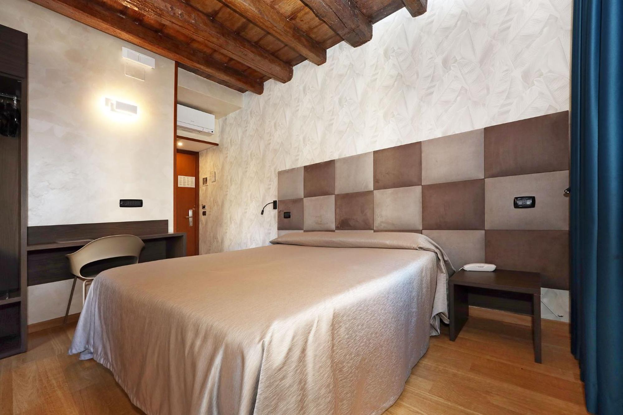 Hotel Rimini Esterno foto